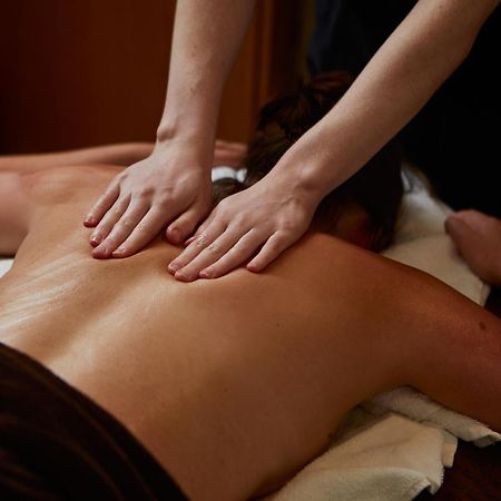 Macdonald Craxton Wood Hotel & Spa Ledsham  Buitenkant foto