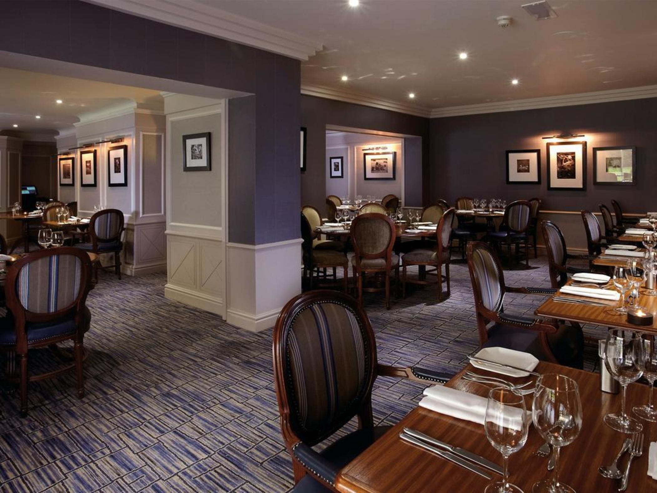 Macdonald Craxton Wood Hotel & Spa Ledsham  Buitenkant foto