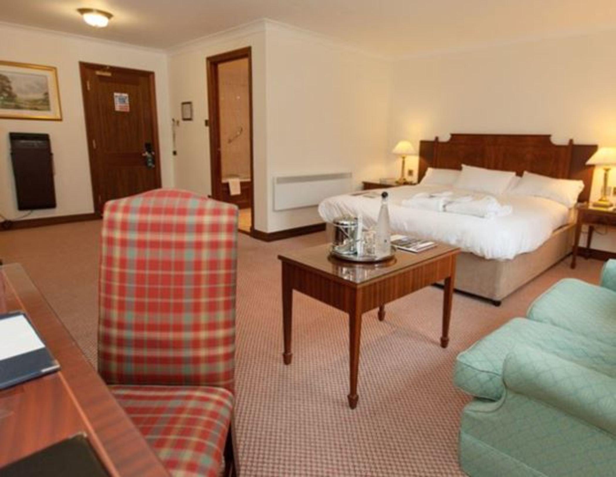 Macdonald Craxton Wood Hotel & Spa Ledsham  Buitenkant foto
