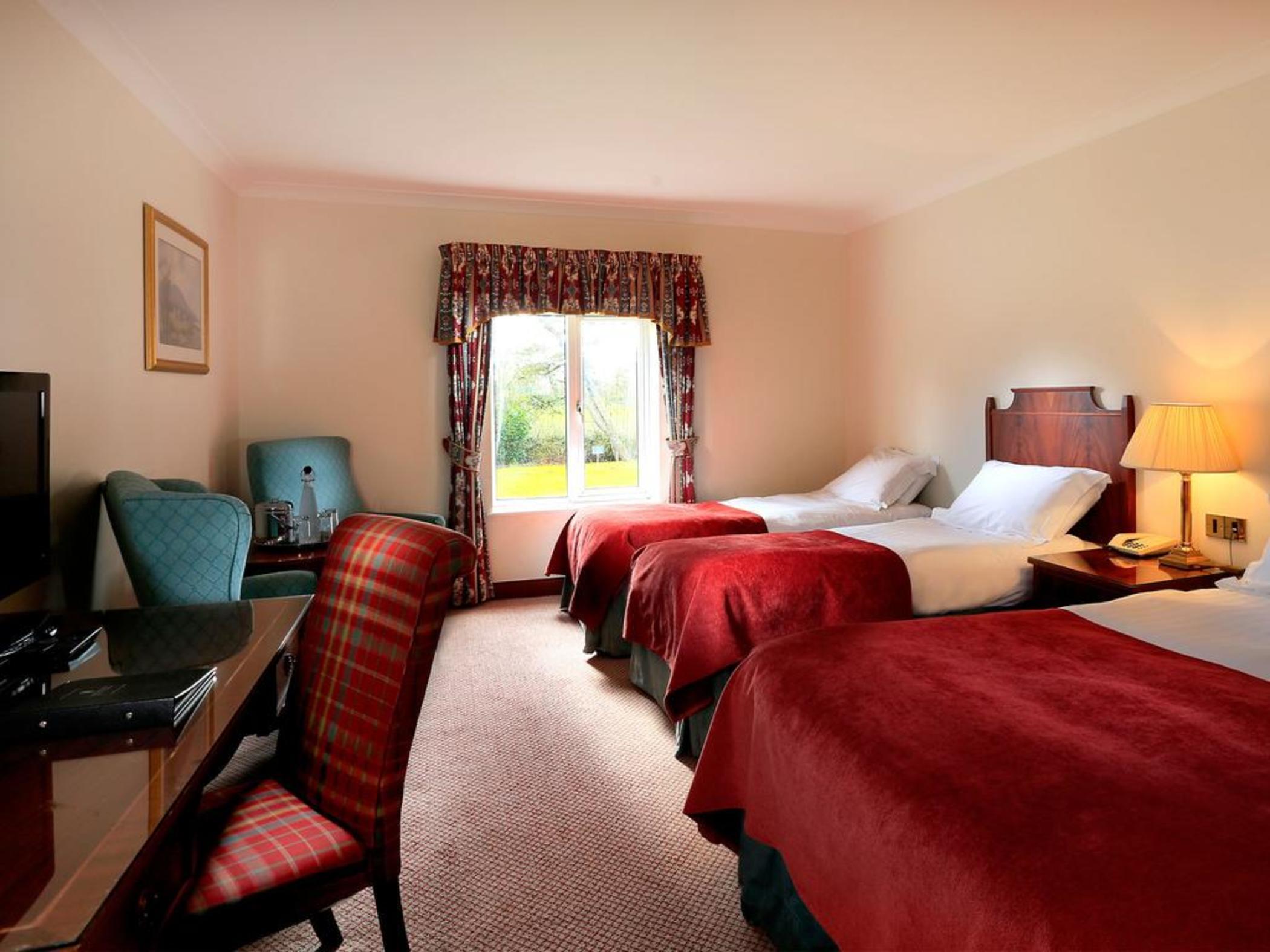Macdonald Craxton Wood Hotel & Spa Ledsham  Buitenkant foto