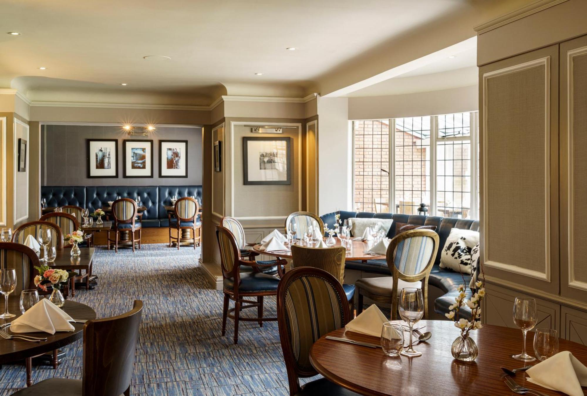Macdonald Craxton Wood Hotel & Spa Ledsham  Buitenkant foto